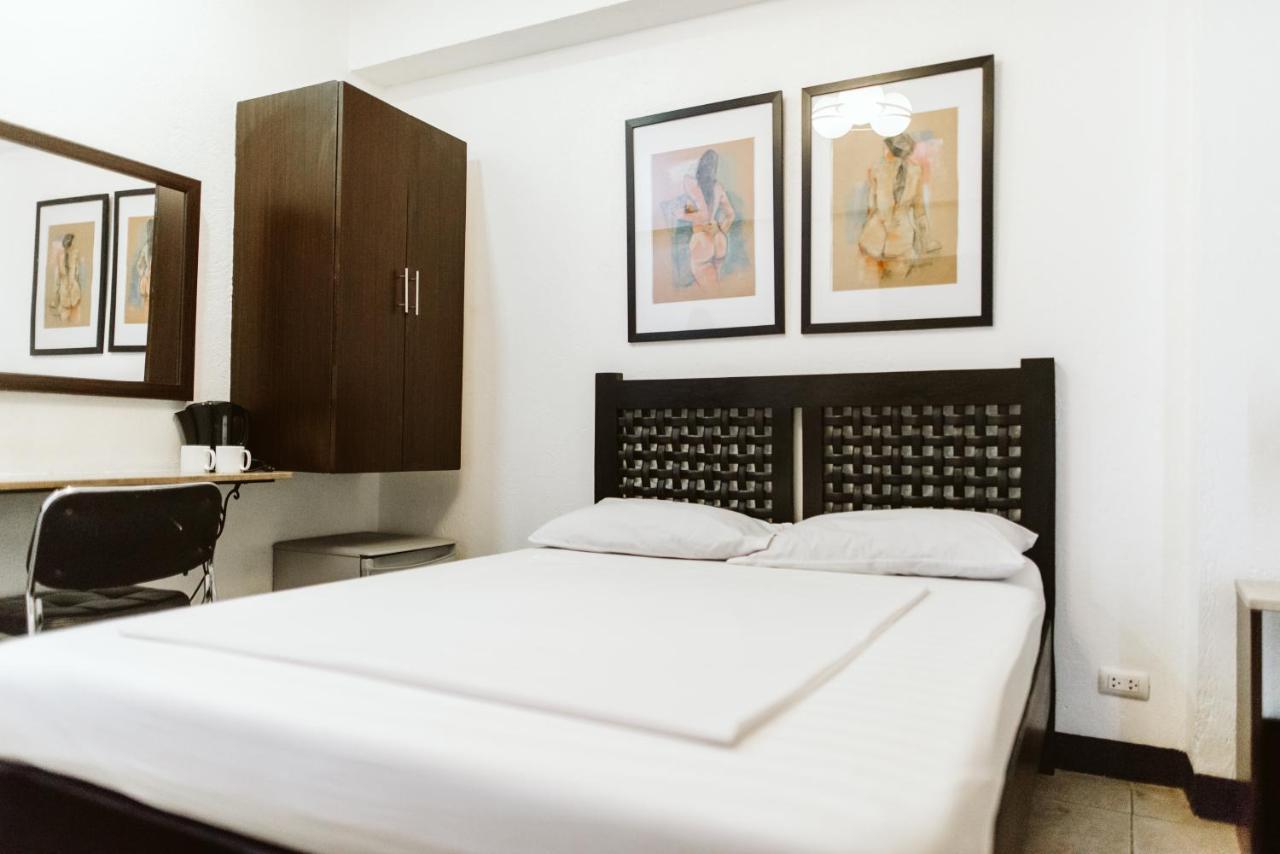 San Agustin Residences Makati City Eksteriør bilde